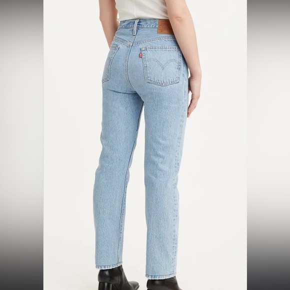 Levis 501 Straight Jean - Picture 1 of 1